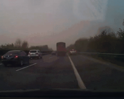 114728f77a7m78w0a1aa1v.gif