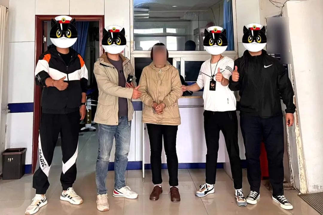 085512f4bmj9h9868b9xb4.jpeg